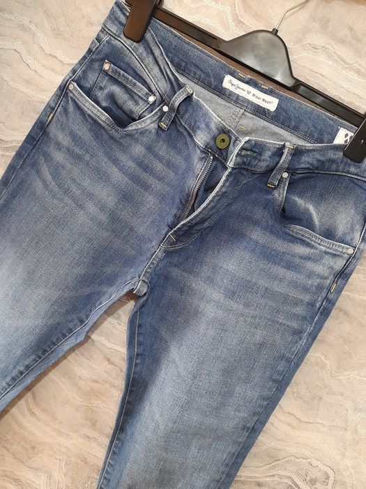 Джинсы молодёжные