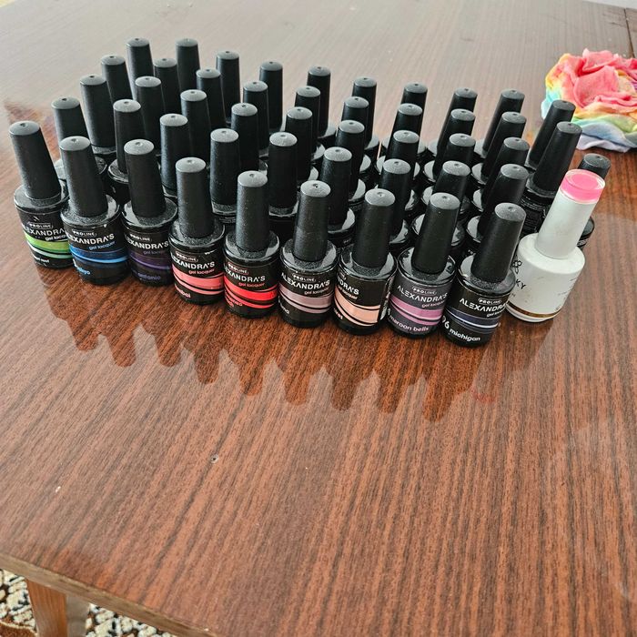 Гел лак за нокти