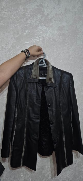 Женская кожаная куртка