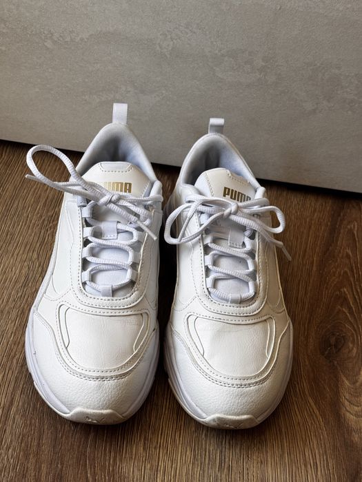 Нови обувки на Puma 38 рр, 24см стелка