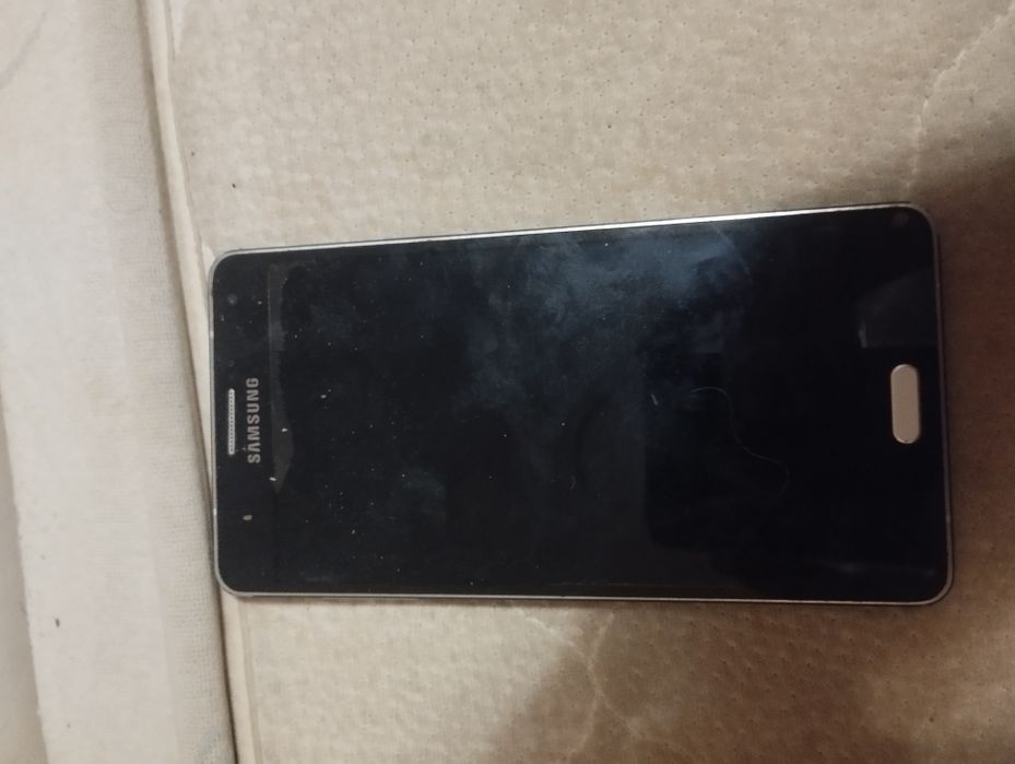 Продается Samsung galaxy A7