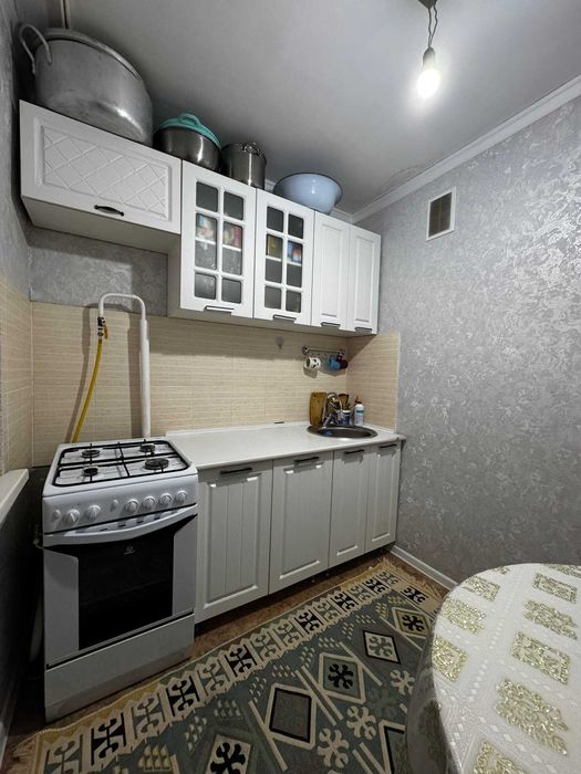 Продам 2х комн кв с ремонтом Есет батыра