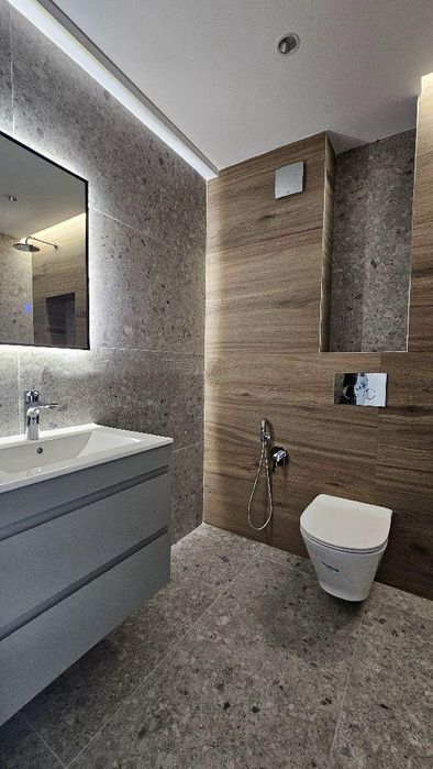 Дава се под наем Тристаен апартамент в София, Студентски град - 120 кв.м за 1121.49 € - Снимка #4