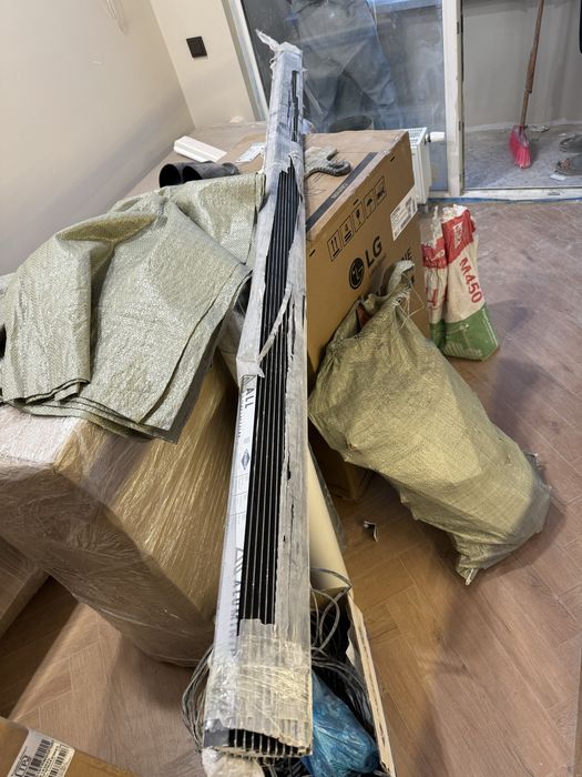 Продам плинтус алюминиевый 75 м