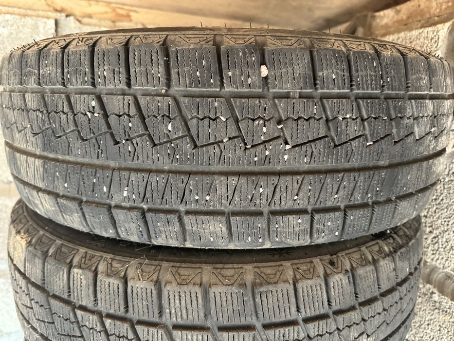Продам шины Нексен  4 шт в отличном состояний