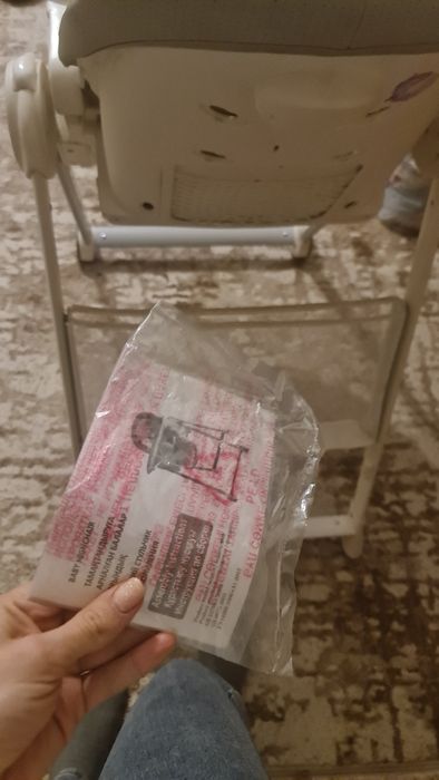 Стул для кормления малыша