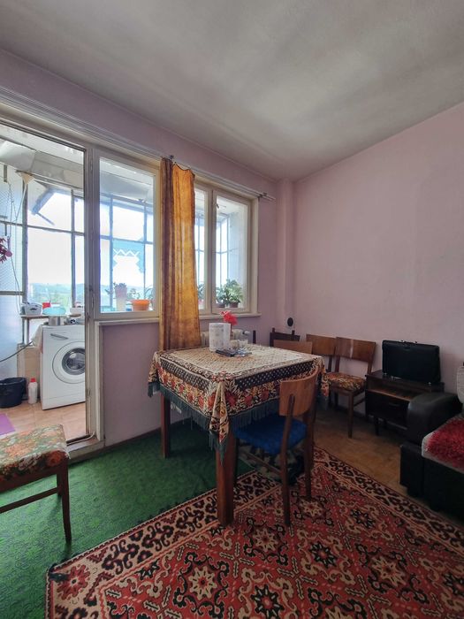 Дава се под наем Двустаен апартамент в Велико Търново, Център - 50 кв.м за 198.9 € - Снимка #2