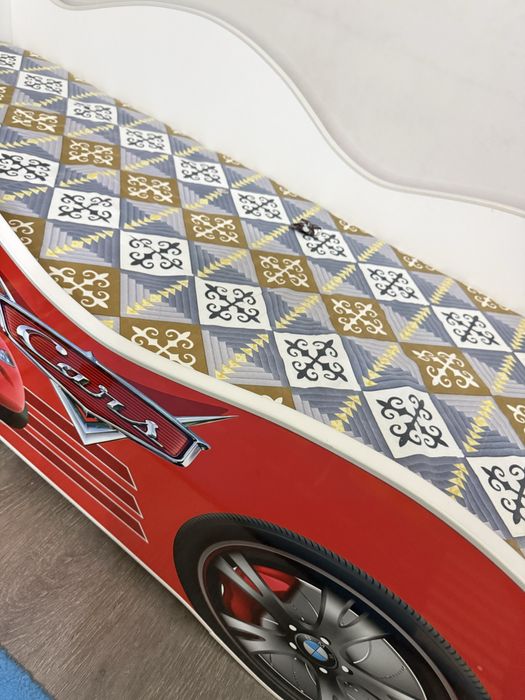 Кровать детская срочно!