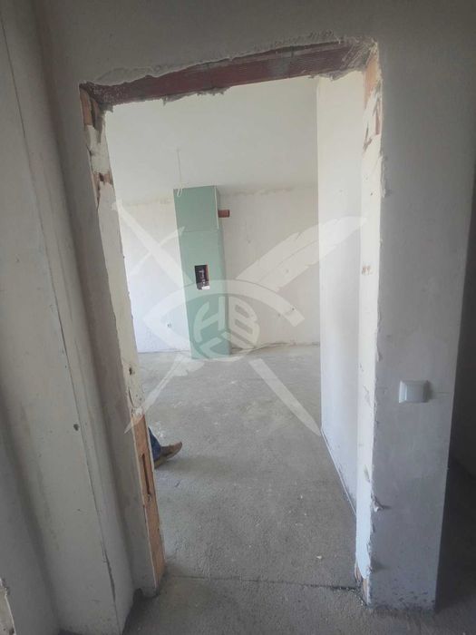 Продава се Двустаен апартамент в София, Хладилника - 66 кв.м за 966 €/кв.м - Снимка #3