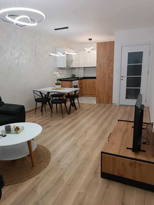 Дава се под наем Двустаен апартамент в Хасково, Младежки хълм - 70 кв.м за 500 € - Снимка #6