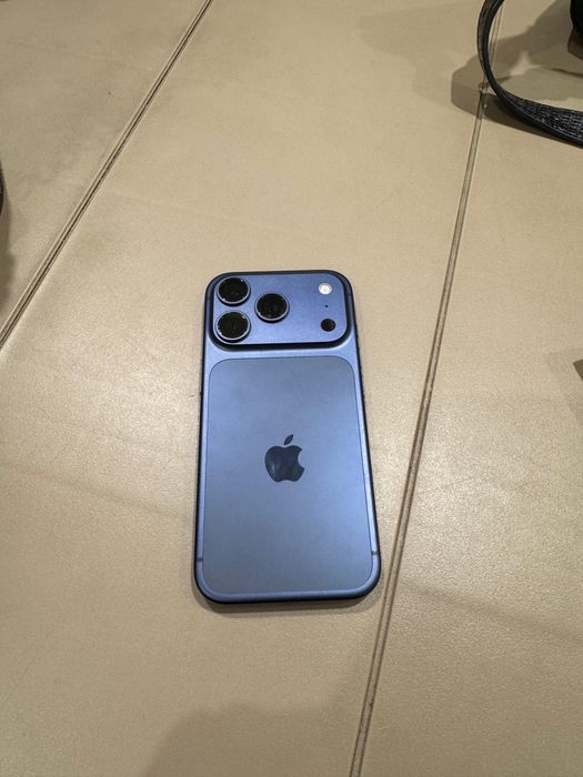 Iphone 17 pro,512gb,100% аккумулятор