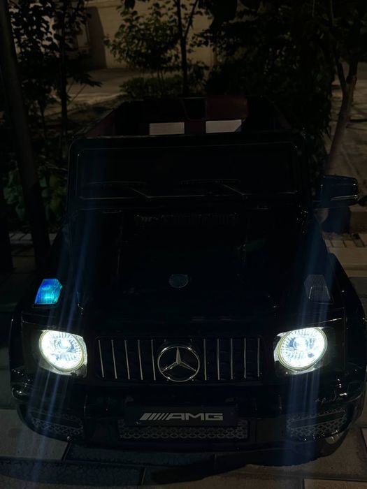 Детская машина Mercedes Benz