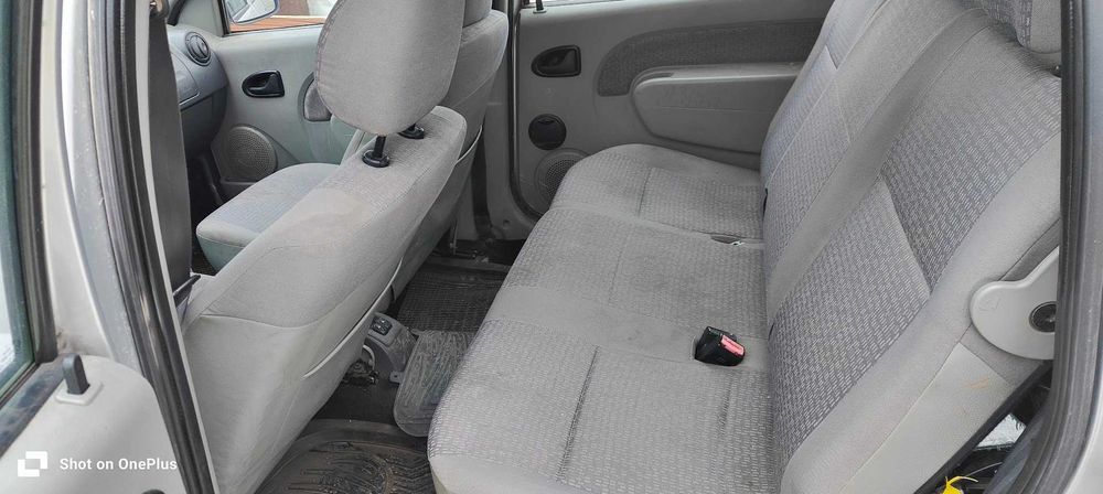 Logan MCV  1.6 Benzina GPL 7 lucuri