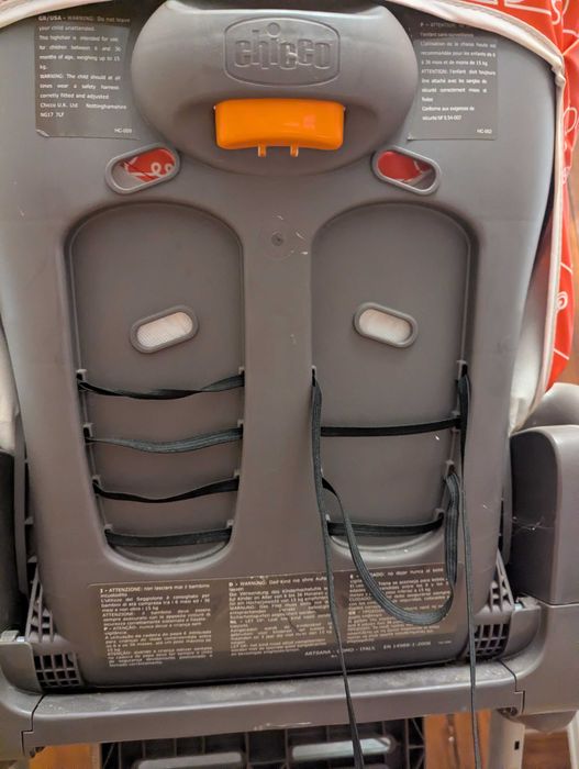 Scaun de masă Chicco reglabil complet pret nou 1200– super stabil