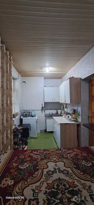 Срочно 2 хонали уй сотилади