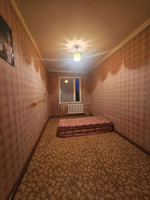 Продаётся двухкомнатная на м-в ТТЗ 1 ( ор-р 210 школа)