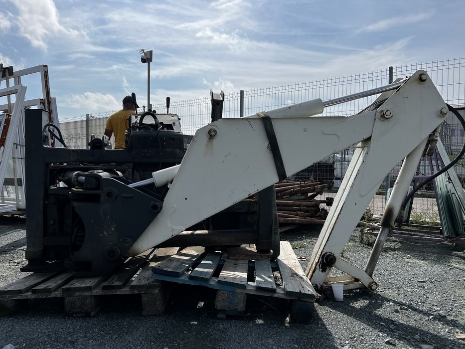 BOBCAT S175 - mini încărcător de vânzare + accesorii
