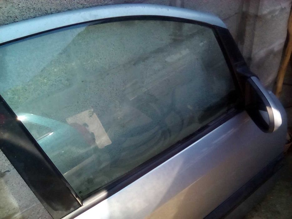 Части от Опел Зафира в Свищов, сив дизел 2.0 , 101к.с. 2001г.