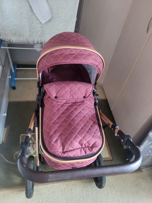 Продаётся коляска в хорошем состоянии