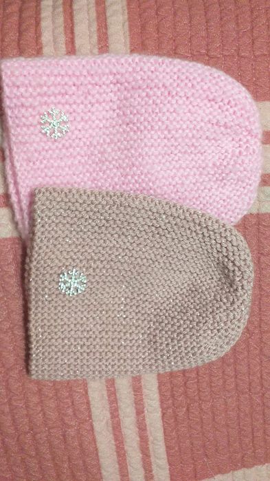 Продам вязаные шапки