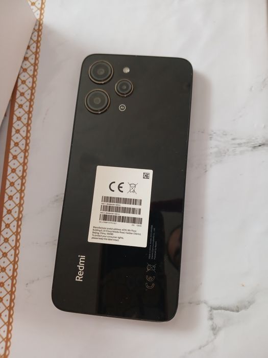 Продам редми 12 телефон