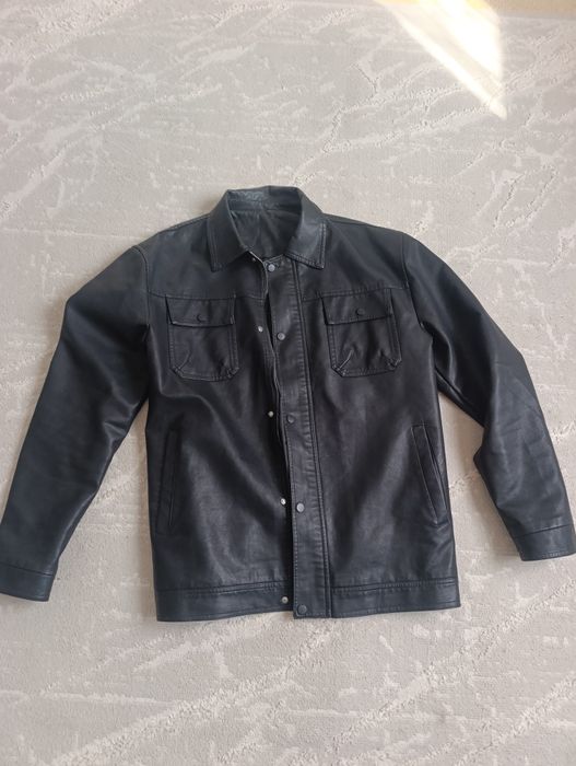 Продам кожаную куртку