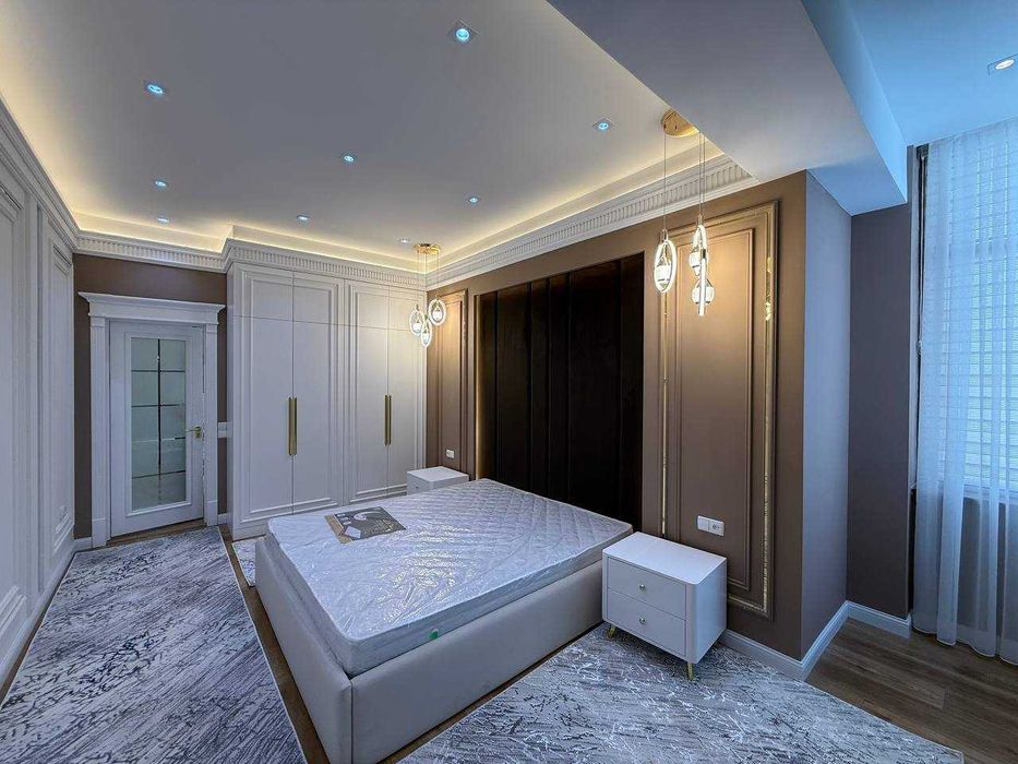 3х комнатная квартира 5 этаже 122кв, в Самарканде