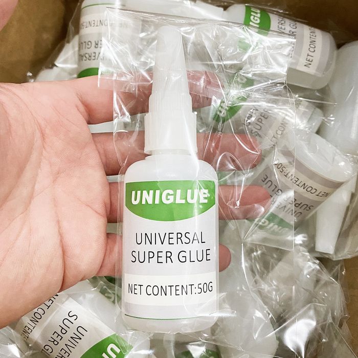 Универсално  супер лепило за ремонт на керамика, стъкло, метал и други