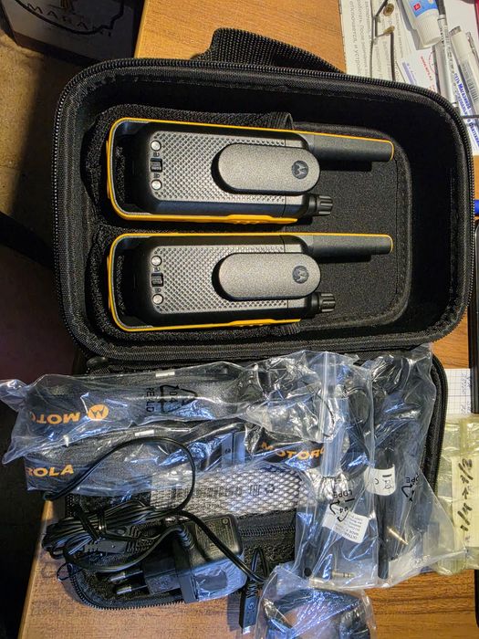 Рация Motorola пара