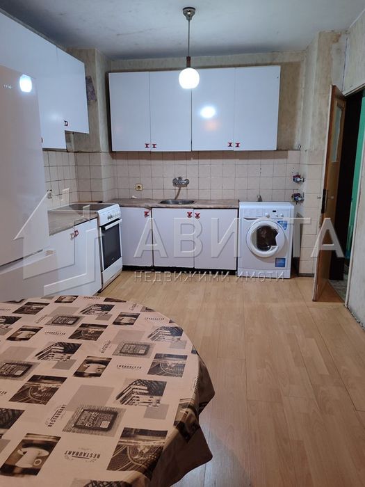 Продава се Тристаен апартамент в София, Люлин 10 - 96 кв.м за 2157 €/кв.м - Снимка #3