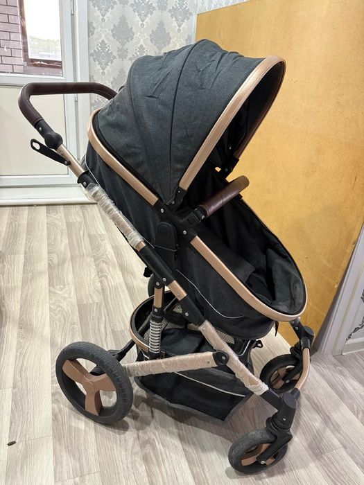 Продам детскую коляску