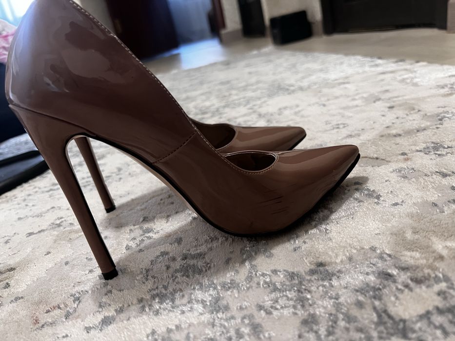 Продам туфли лодочка