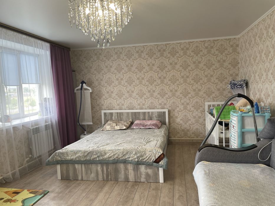 Продам тахту в отличном состоянии