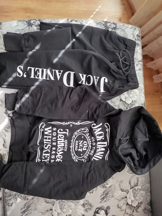 Дамски комплекти