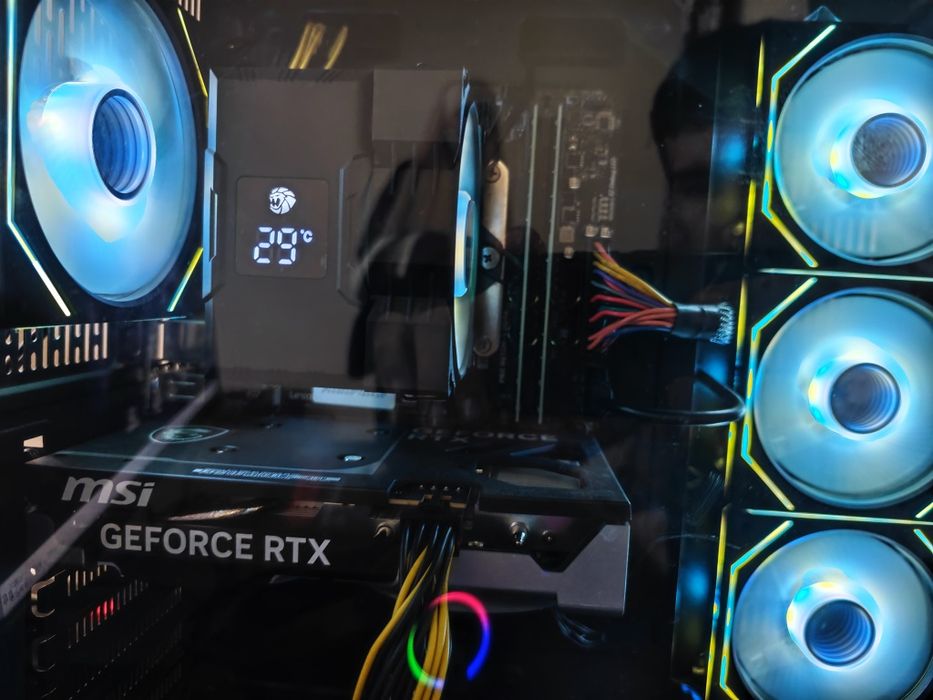 Настольные игровой компьютер