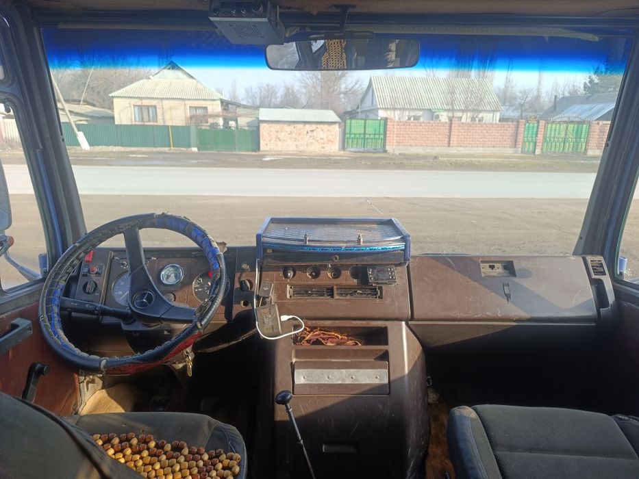 Продам Mercedes Benz 609