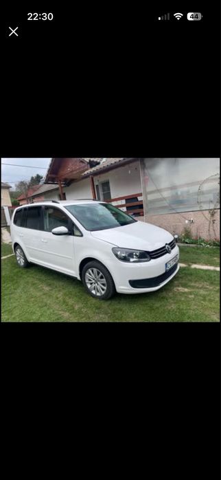 Vand sau schimb touran 2013