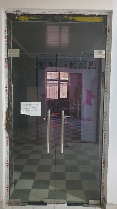 Srochna " Magazin " sotiladi 23 kvadrad ..manzil  mikrayon arka