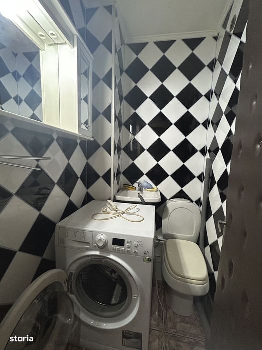 Apartment 3 camere, confort 1 decomandat, PRUNDU.