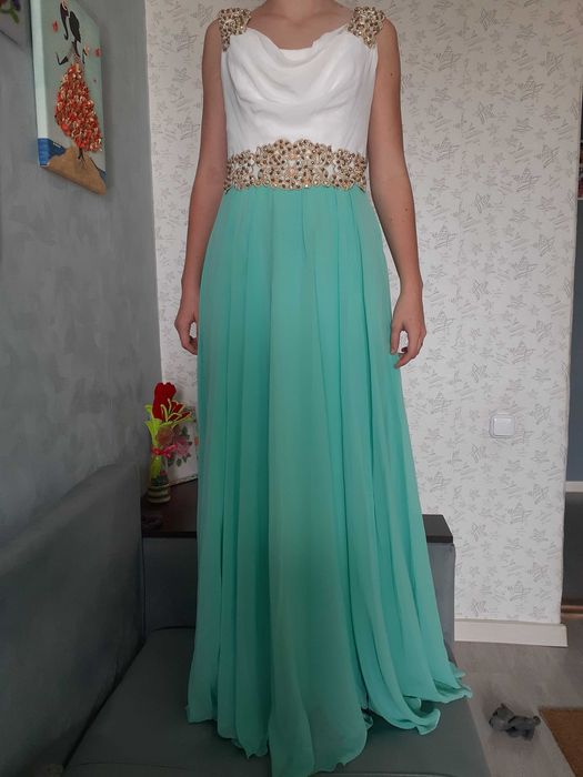 продам женское вечернее платье