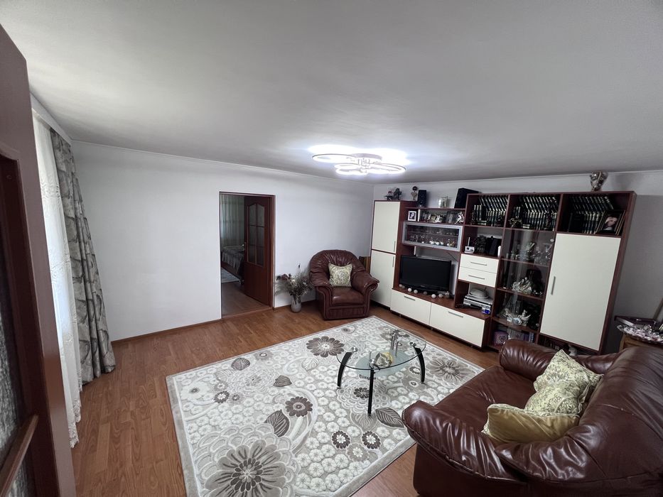 Casa 140mp si curte 1230mp mobilata/utilata