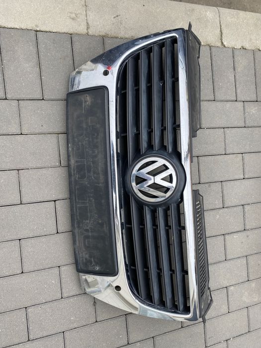 Grila passat b6 originala