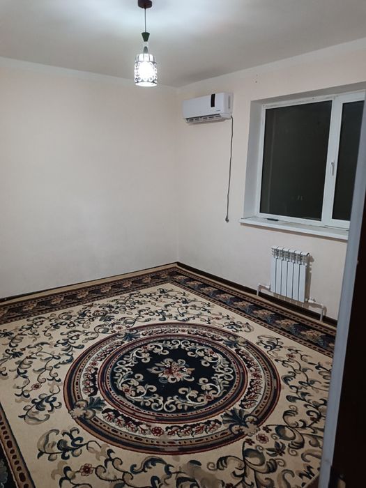 Хамро бобо туйхонасини оркасида 3 хонали дом сотилади