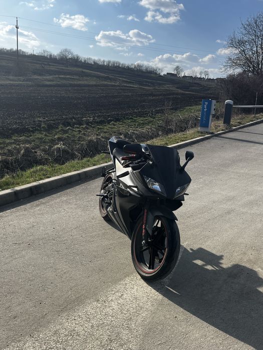 vand yamaha yzf r125 2013