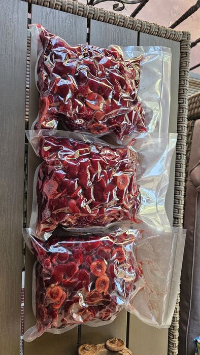 Vand cirese curatate, la punga vid de 1kg