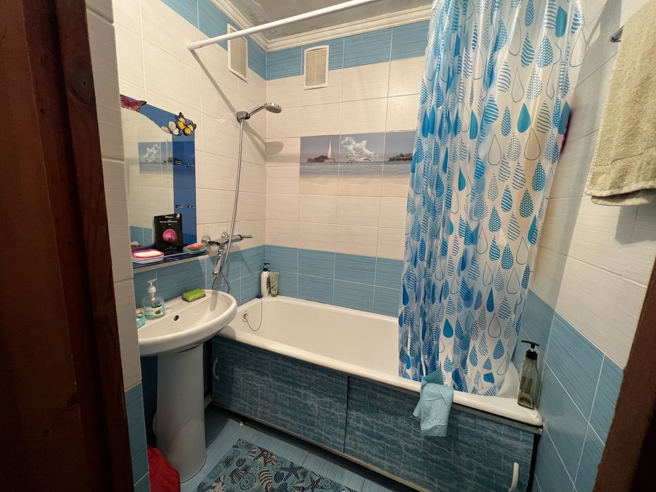 Возьму девушку на подселение