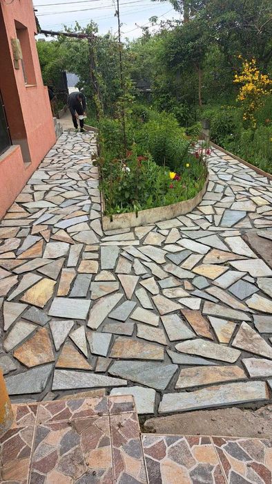 Piatra Naturala de Munte