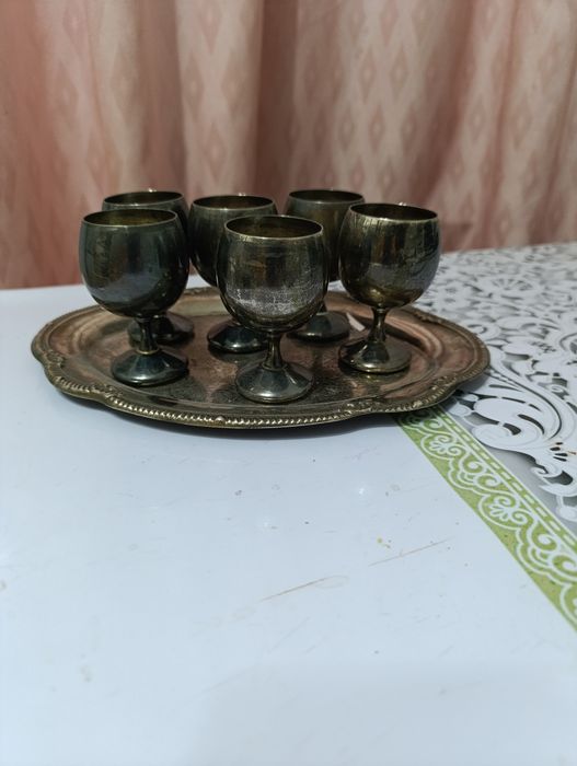 Продам мельхиоровые рюмки, 6 шт