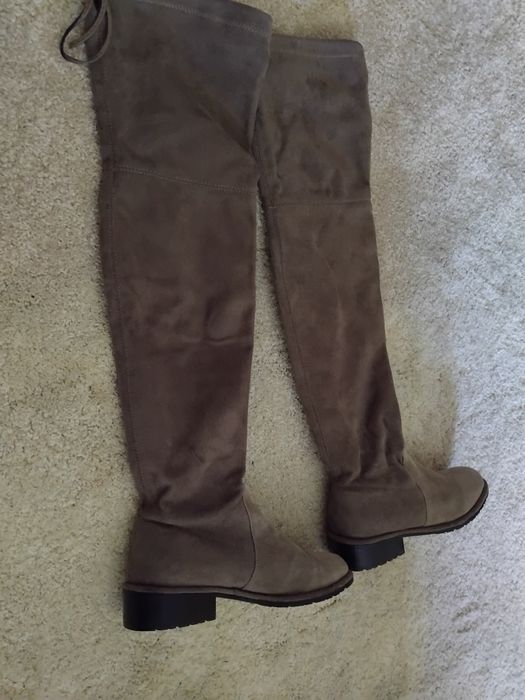 Dior Chanel Celine Casadei Stuart  Weitzman