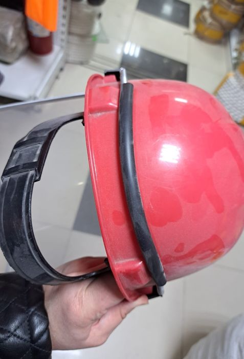 Щиток на каску  строительную